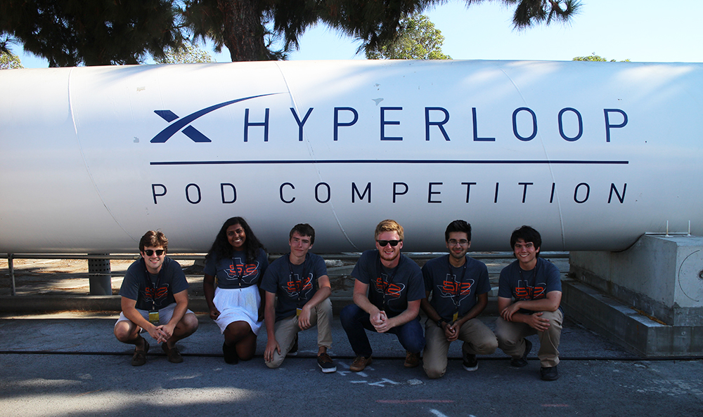 512 Hyperloop Team photo