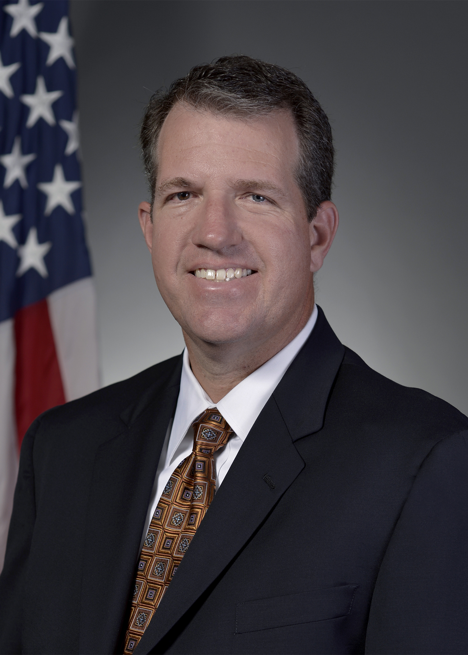 Alumnus John Schmisseur