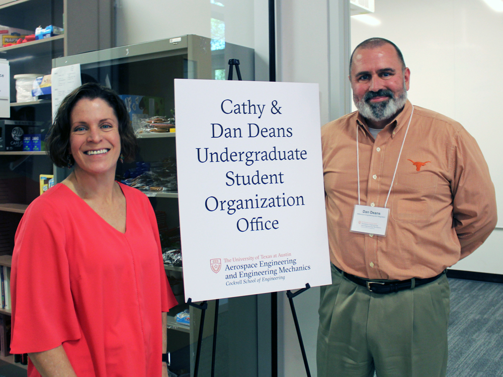 photo of alumnus dan deans and cathy deans