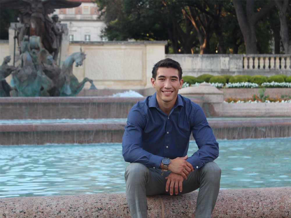 photo of matthew asper on ut campus