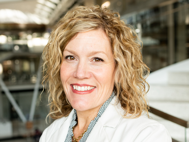 photo of lori magruder