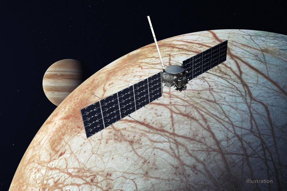 concept image of nasa clipper flying by jupiter