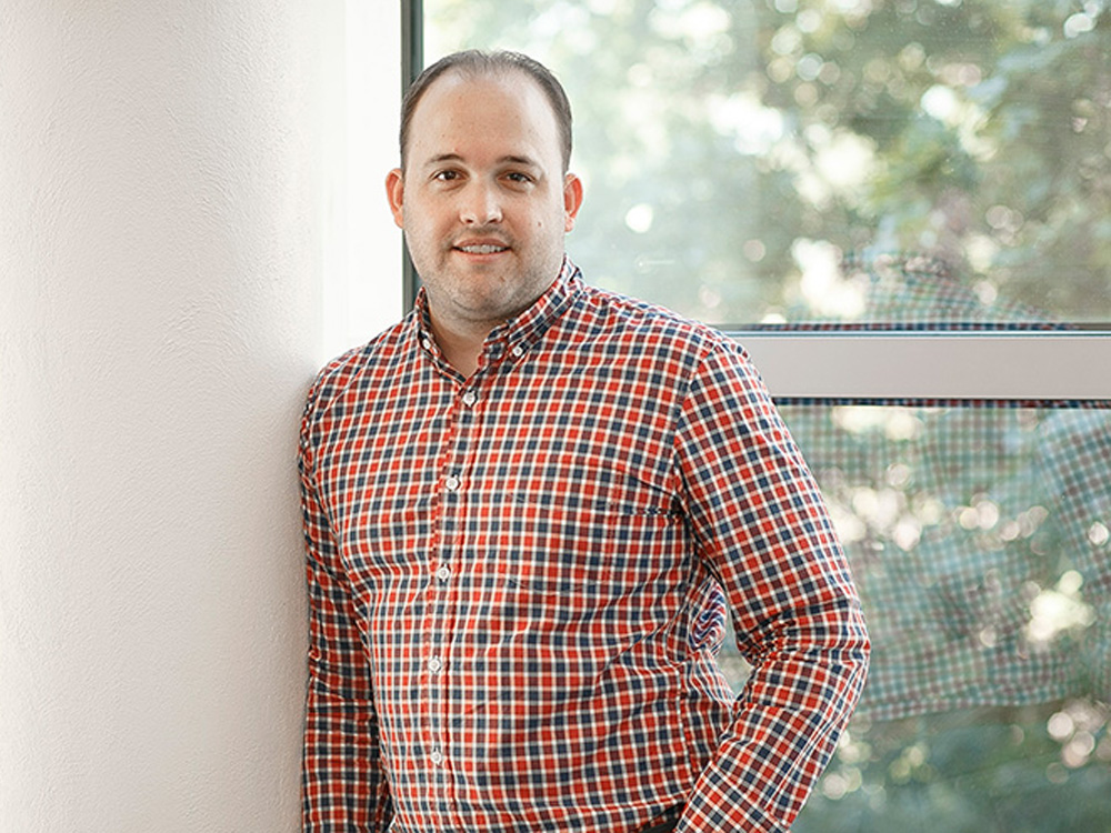 Alumnus Tyler Summers