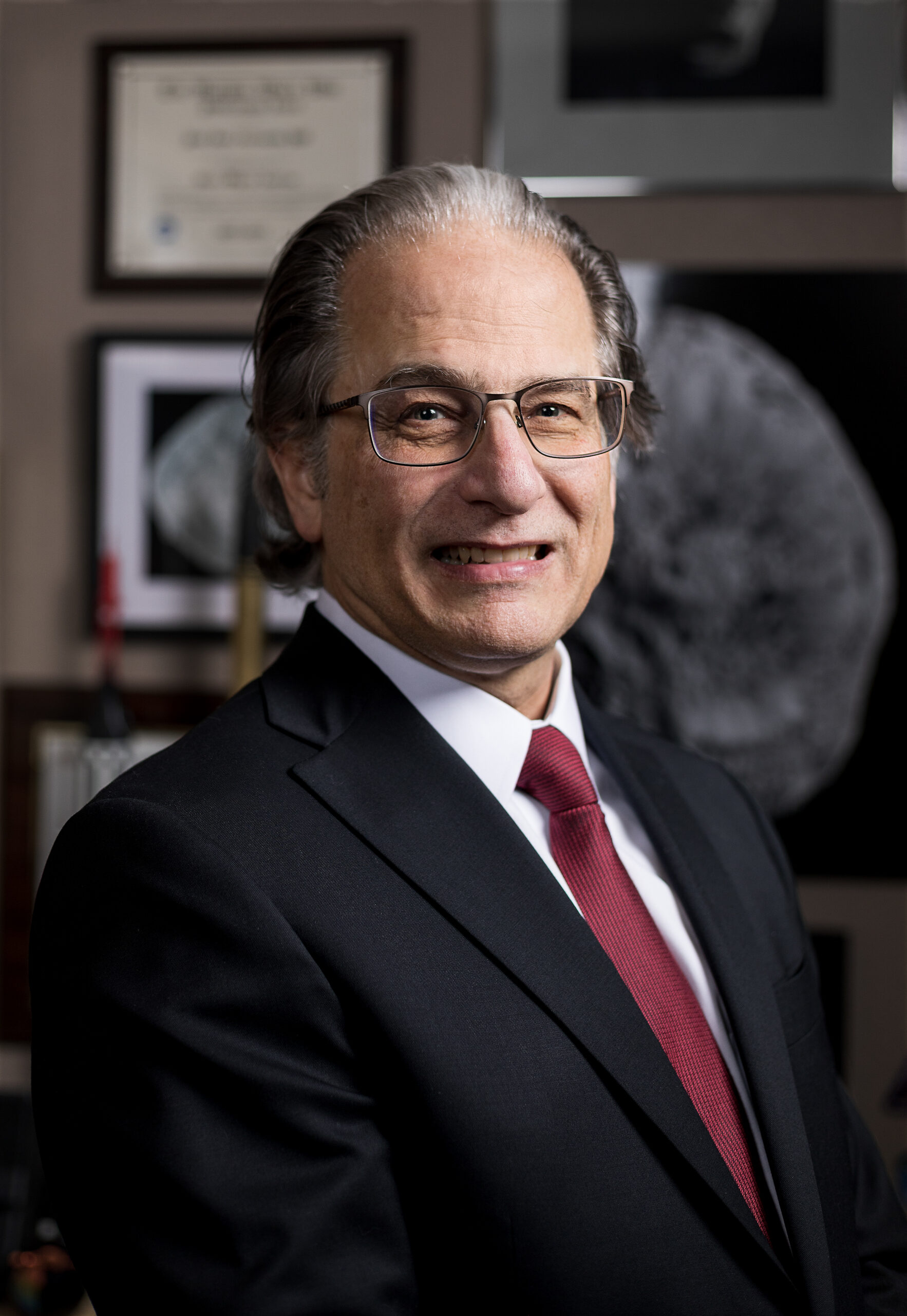 Alumnus Peter Antreasian