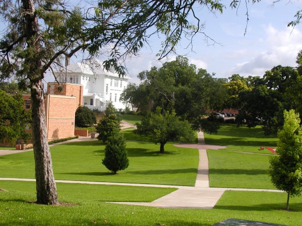HustonTillotson UniversityCampusImage tksdcuV