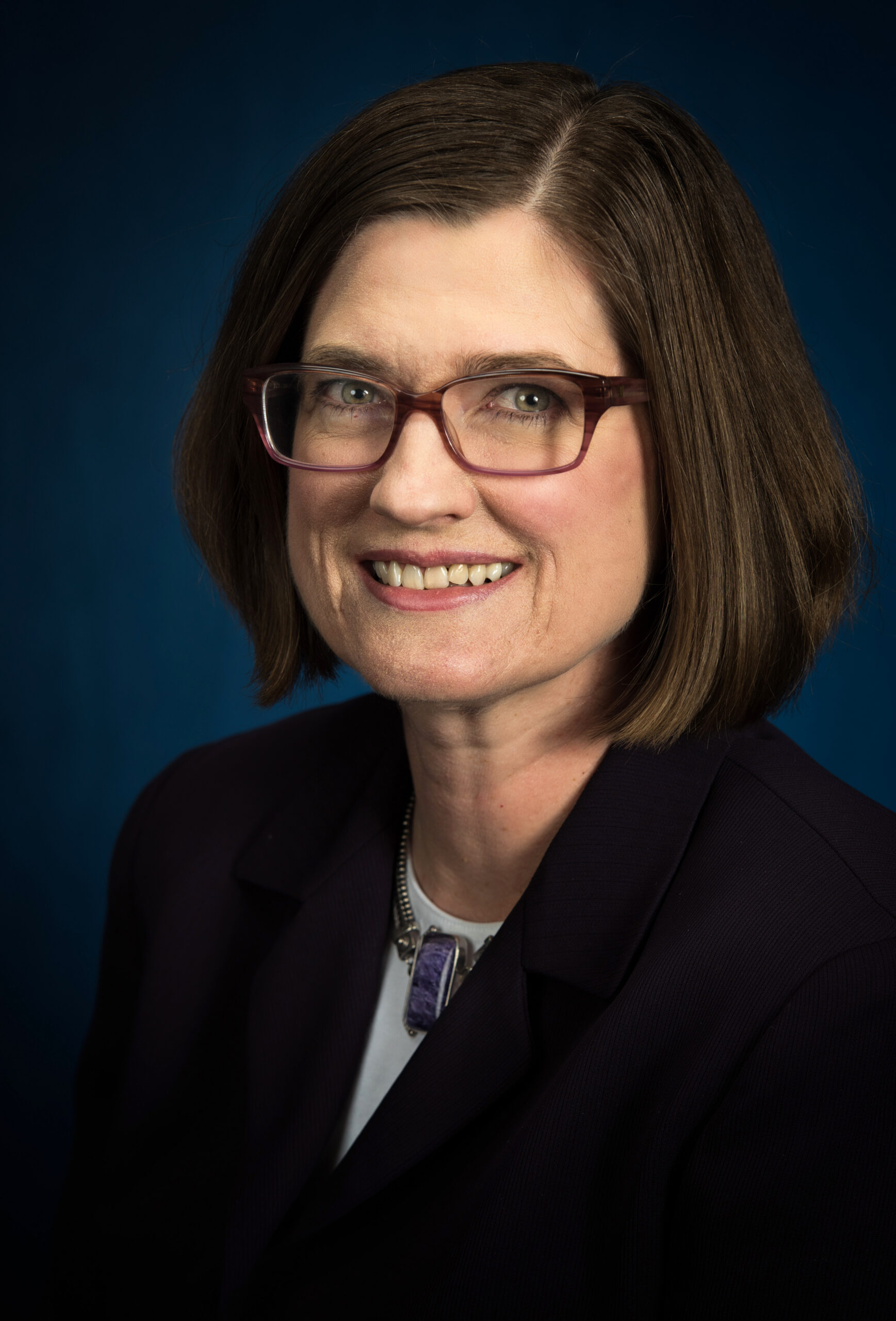 Alumna Leslie Phinney