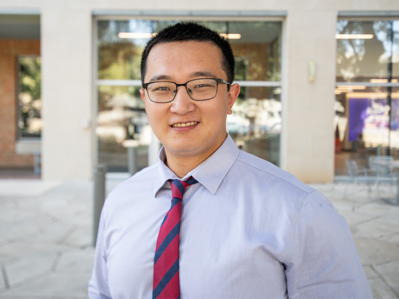 Texas Engineer Jin Yang