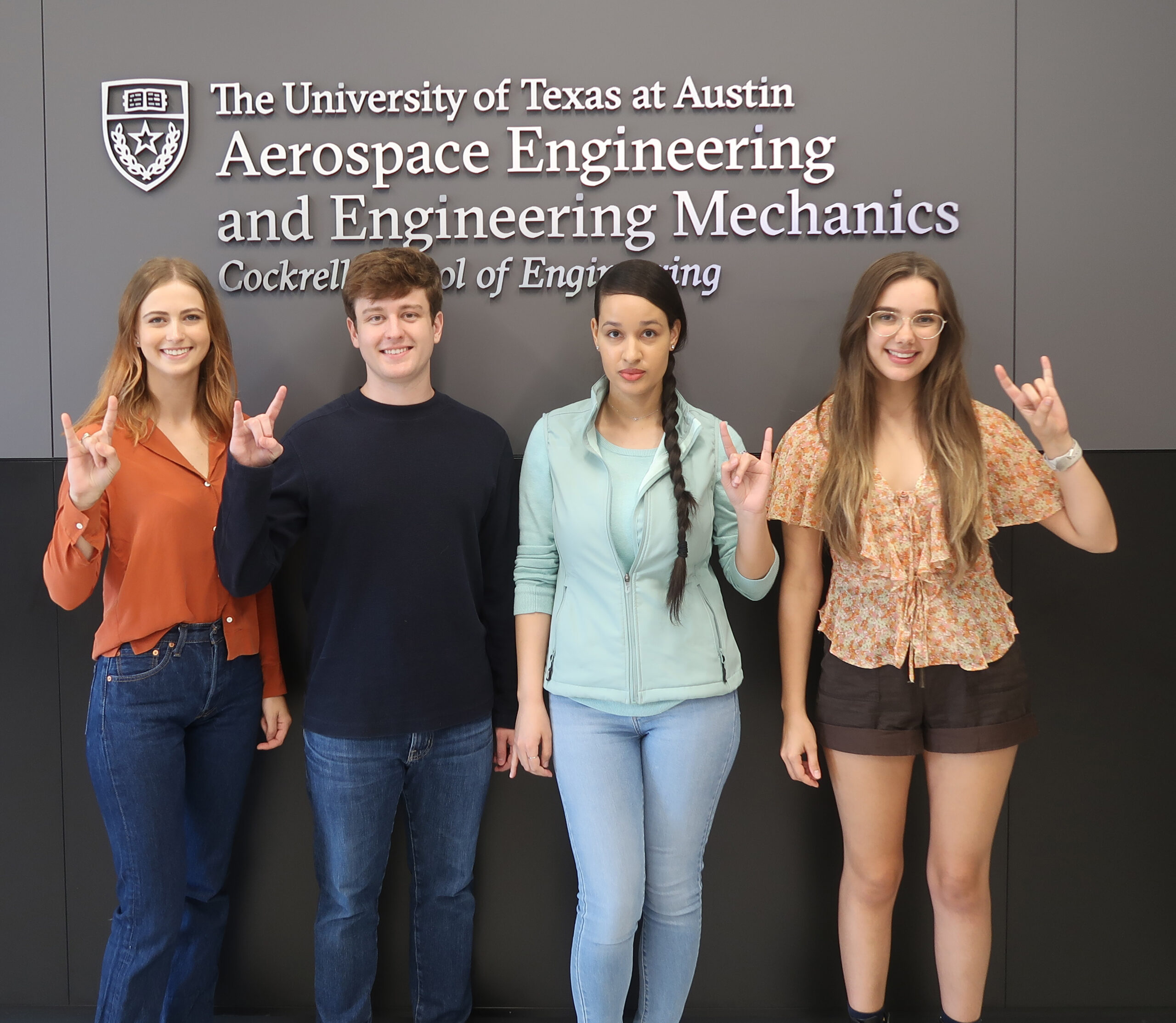 group photo of texas drone estimation lab