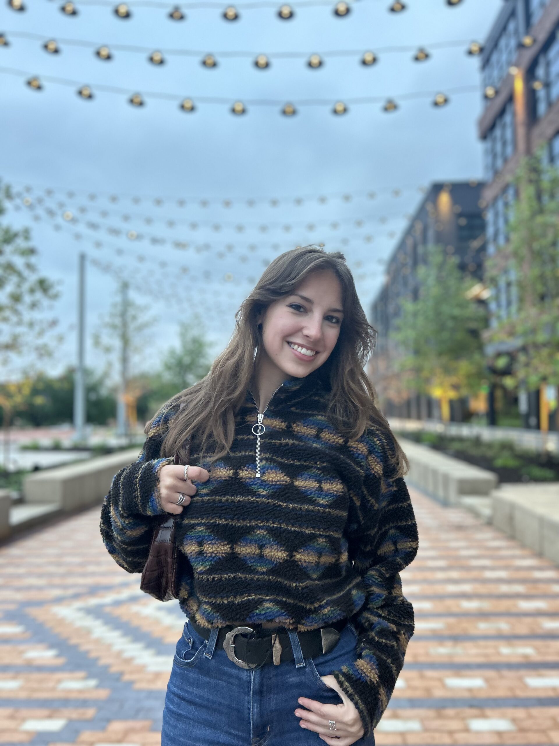 Alumna Samantha Dolski