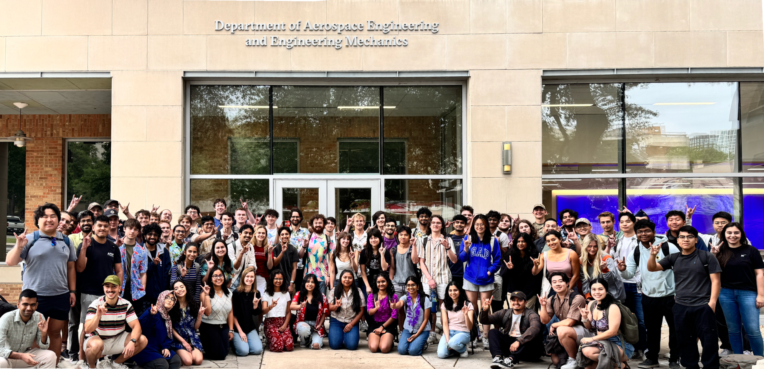 ASE 324L class group photo