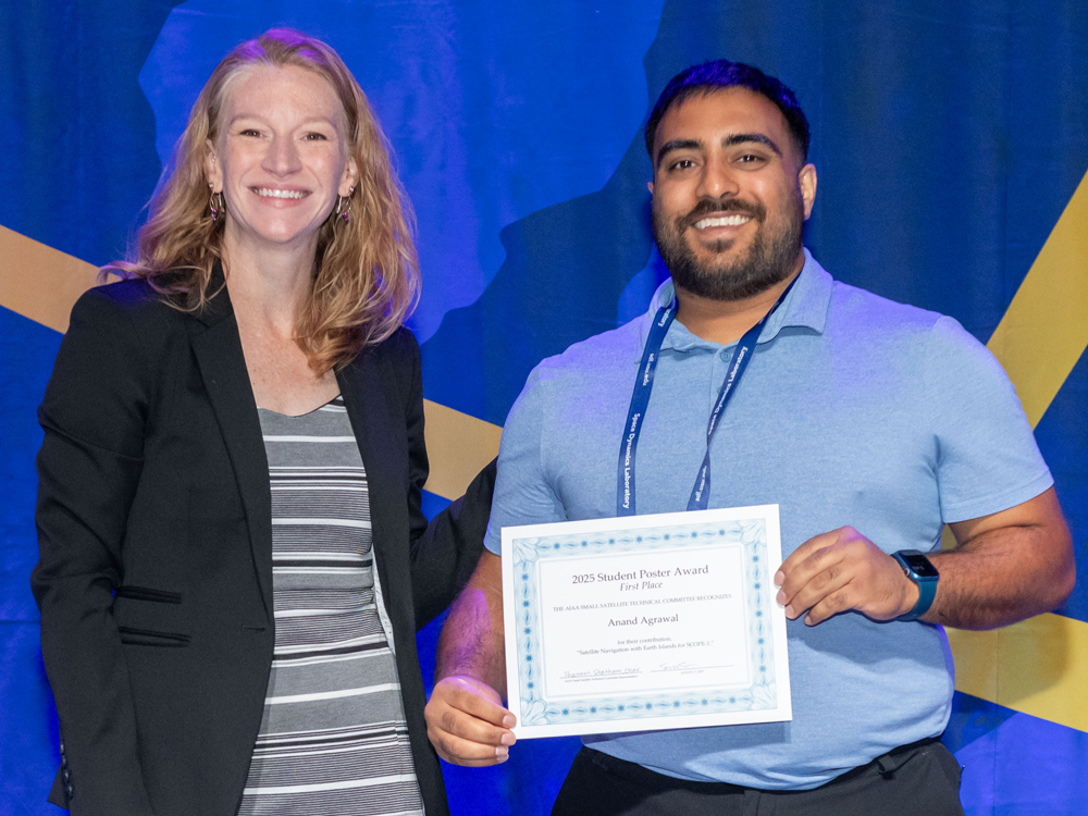 Anand Agrawal receiving small satellite award