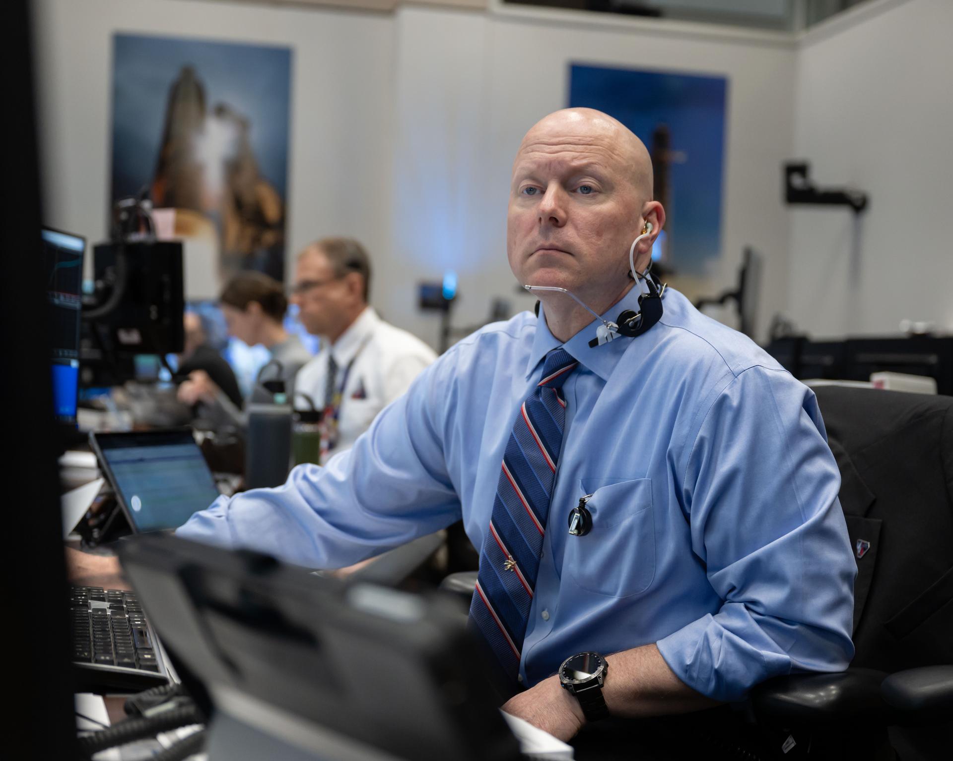 Judd Frieling in Mission Control